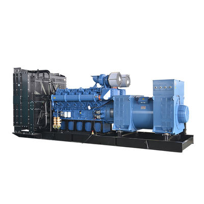 Yuchai Prime Hi Guadagna Start Remoto Open Frame 1600kVA Generatore diesel marino di tipo silenzioso a basso rumore 2000KW Set