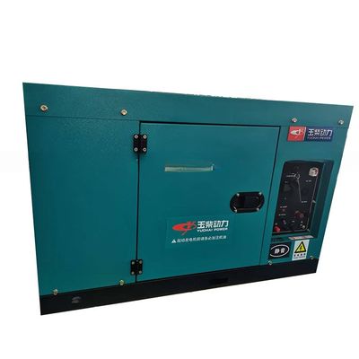 Generatore diesel da 10 Kva con sistema di protezione contro alte temperature e funzionamento silenzioso