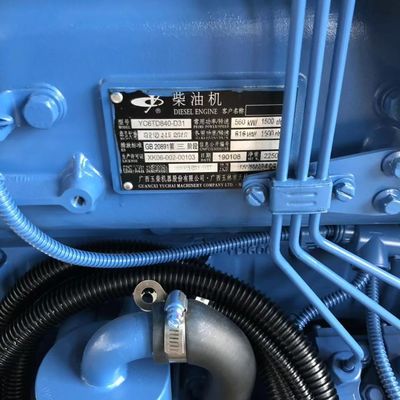 Generatore diesel silenzioso da 125kva a 100kw con unità compatta di 2300*800*1300mm