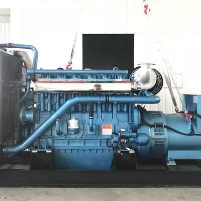 Generatore diesel Yuchais da 80 kW a 100 kW 3 Fase 50/60hz Genset silenzioso 400v/110v/220v/380v